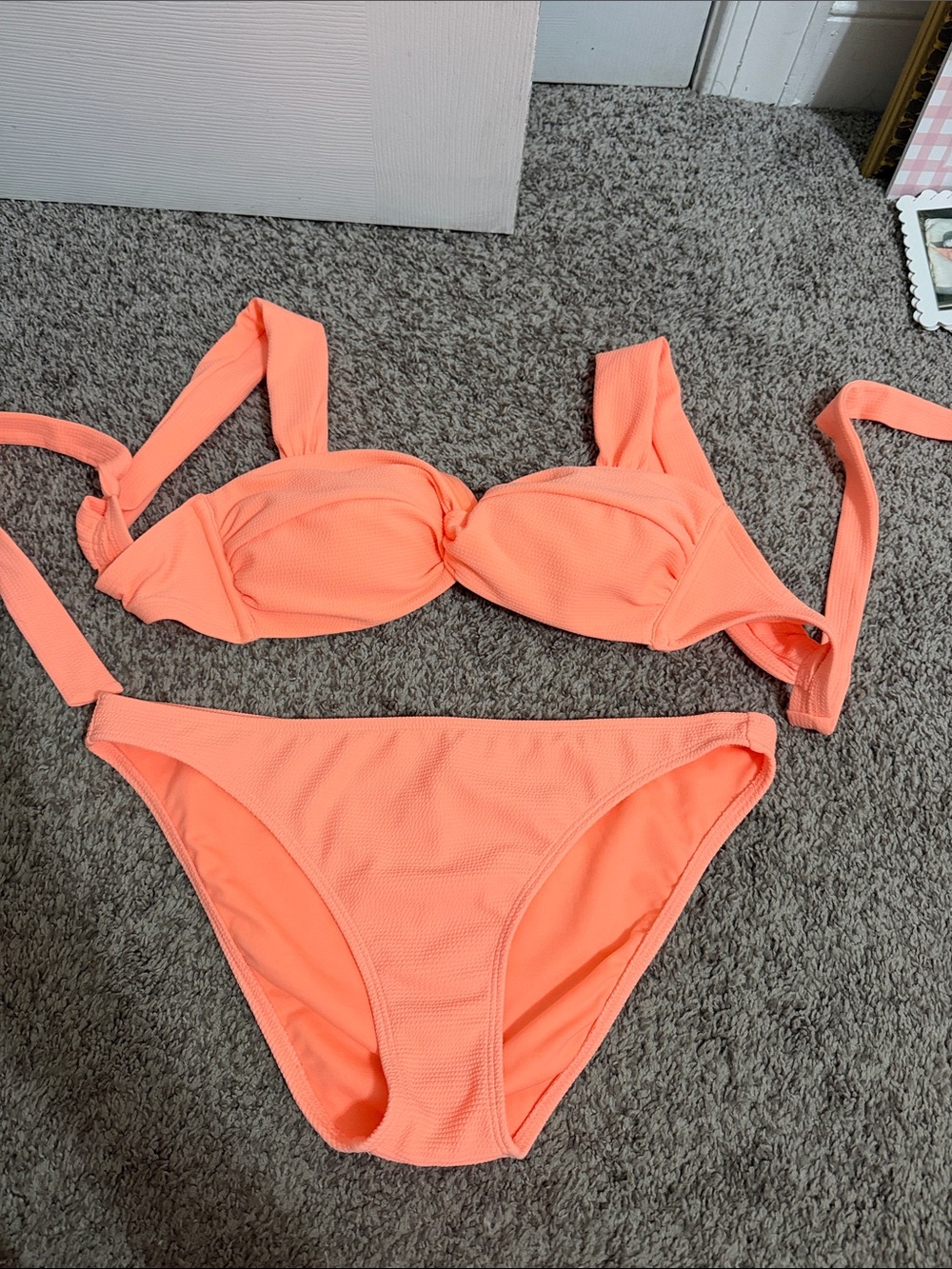 Xhilaration Bright Orange Coral Two Piece Low Rise Twist Front Bikini D/DD Large